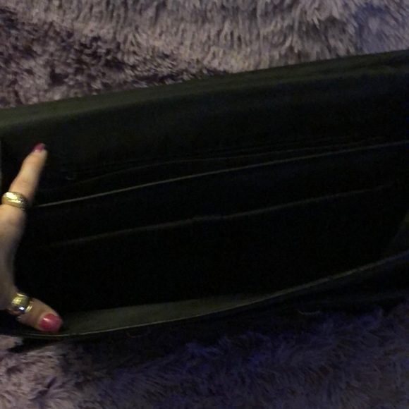 Beautiful Italian Leather briefcase - Picture 4 of 5